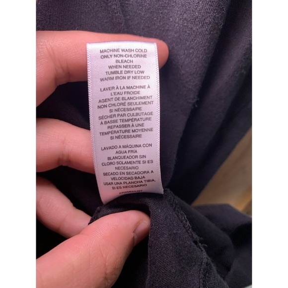 MICHAEL KORS MEN BLACK V-NECK SHORT SLEEVE T-SHIRT SIZE XL MK GRAPHIC COTTON - Picture 6 of 7